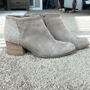 Toms taupe suede ankle booties
